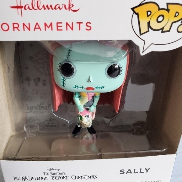 Disney Tim Burton's The Nightmare Before Christmas Sally Funko POP!® - Picture 2 of 3